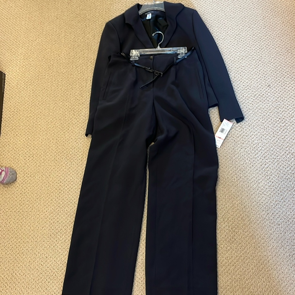 Jones New York Pant Suit